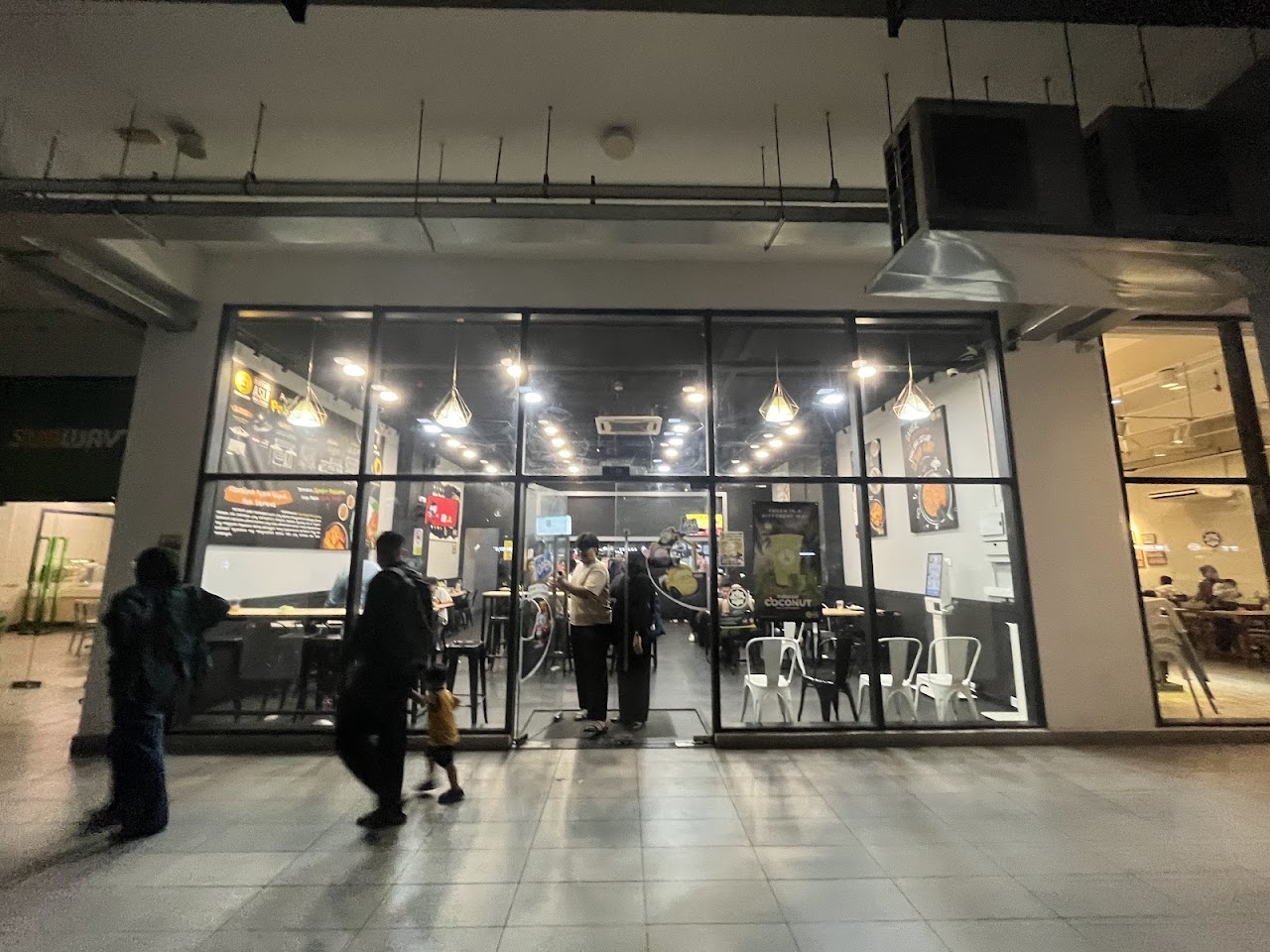 Storefront of Ayam Gepuk Top Global Permaisuri Cheras