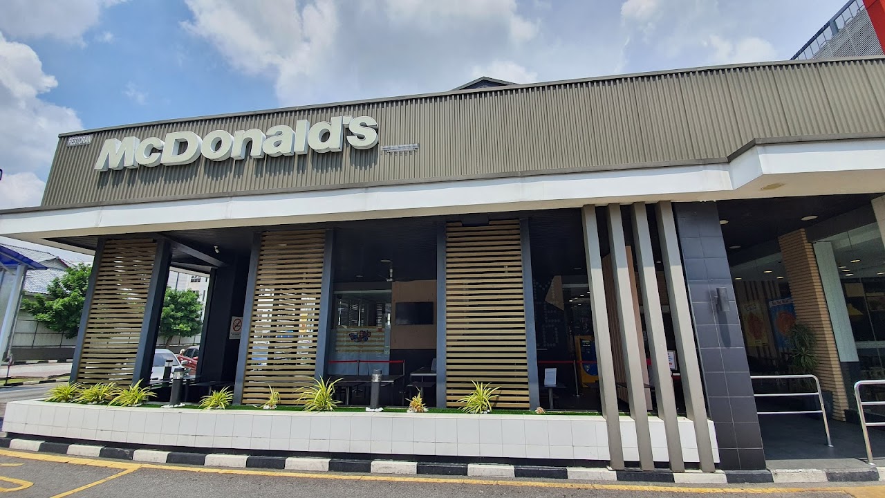 McDonald's Taman Connaught DT outdoor seating and storefront facade
